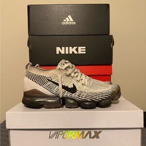Nike Vapormax size 10.5